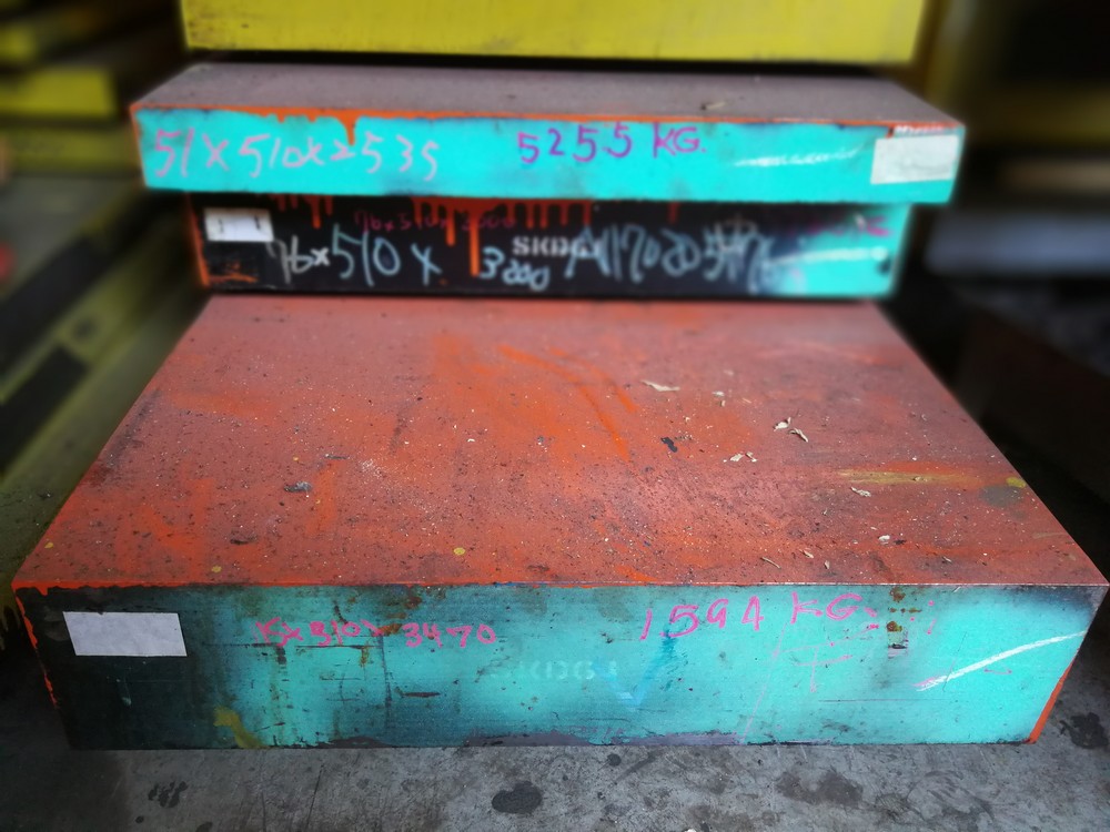 HOT WORK STEEL